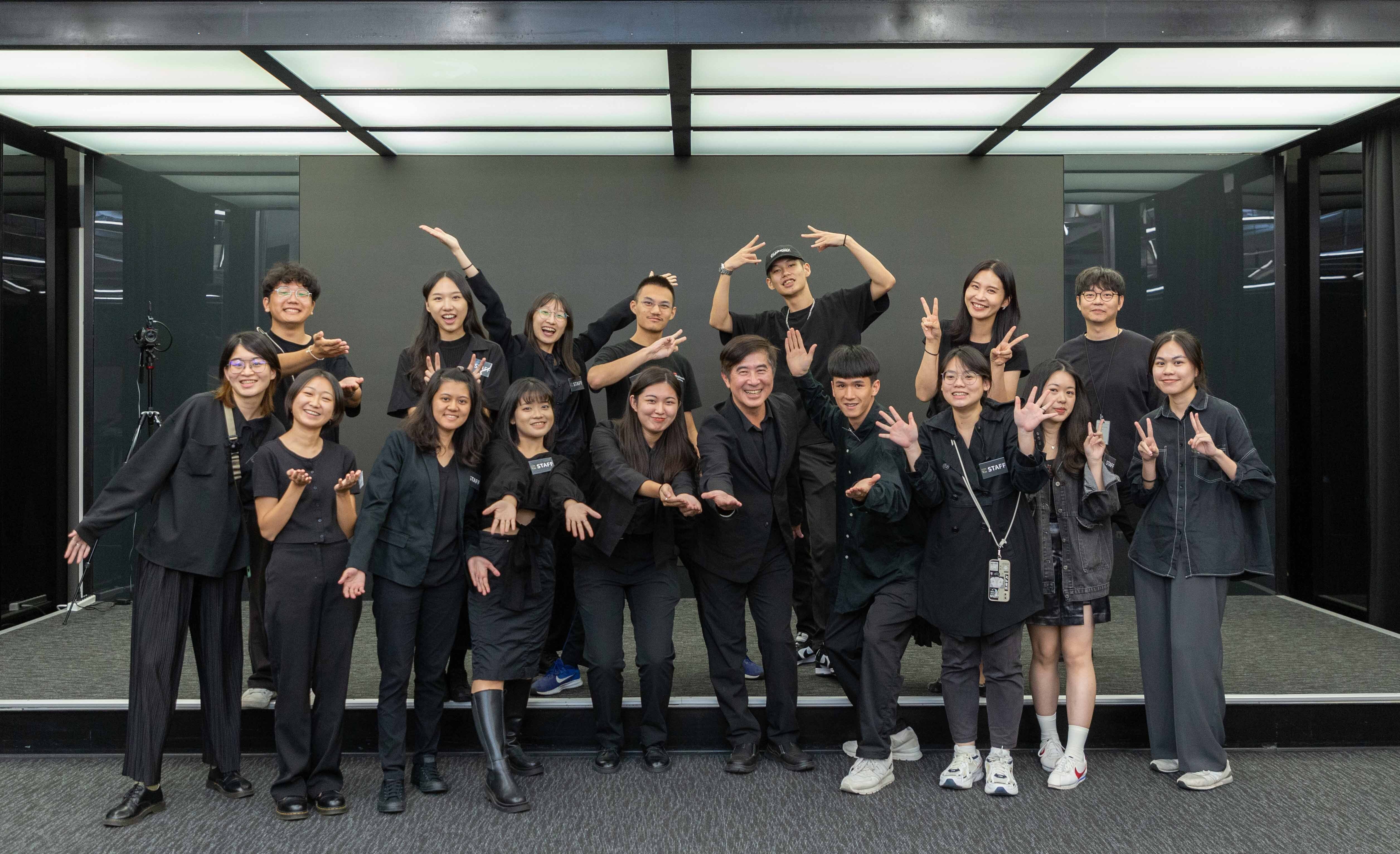 
今年度評選將於 8 月底至 9 月中旬辦理，歡迎對設計領域有興趣的同學，加入 2024 第五屆「金點設計獎評選研習實作營」，給自己不一樣的學習機會！